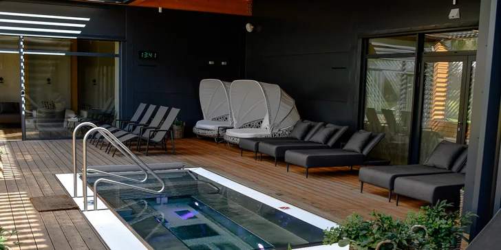 Relax v srdci Valašska: 120 min. wellness vč. masáže i voucheru do restaurace