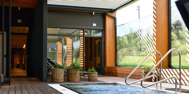Relax v srdci Valašska: 120 min. wellness vč. masáže i voucheru do restaurace
