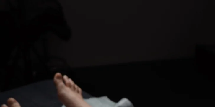 Masáž lávovými kameny nebo anticelulitidní masáž se zábalem