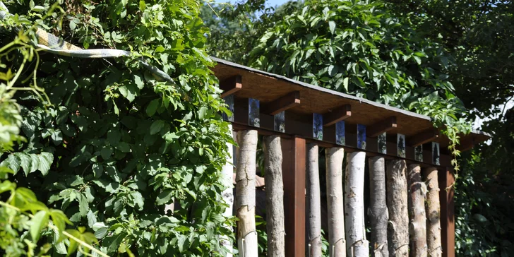 VIP vstup do záchranné stanice v Bartošovicích vč. krmení zvířat pro 2 osoby