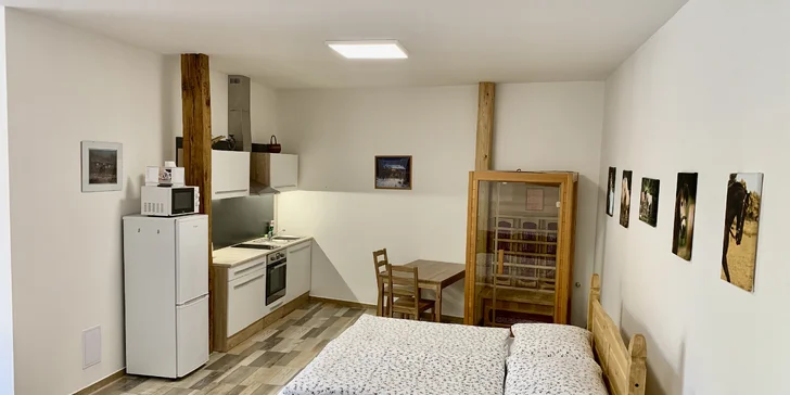 Pobyt na statku pod Brdy: vybavené apartmány až pro 5 osob i vyjížďka na koních
