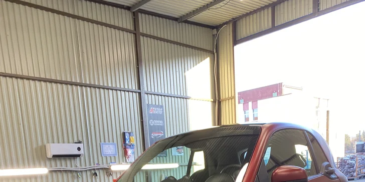 Čistá jízda: servis a plnění klimatizace ve voze s dezinfekce interiéru