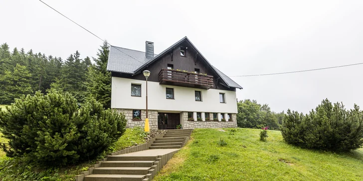 Na výlety do Krkonoš: horská chata v Rokytnici nad Jizerou s polopenzí