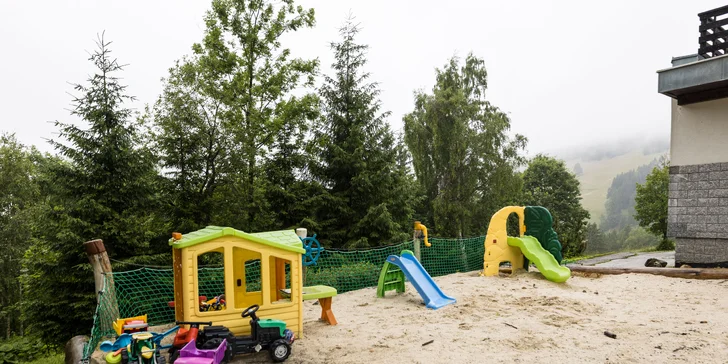 Na výlety do Krkonoš: horská chata v Rokytnici nad Jizerou s polopenzí
