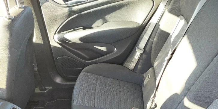 Auto jako nové: čištění interiéru, exteriéru i keramická ochrana ALU disků