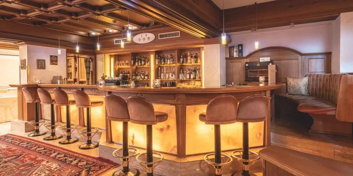 Zima v Korutanech: 5* hotel Pulverer kousek od sjezdovky, polopenze a neomezený vstup do wellness
