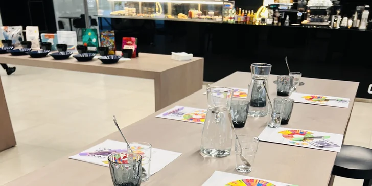 Cupping: zážitková degustace kávy z celého světa i kofeinový dárek pro 1 i 2 osoby