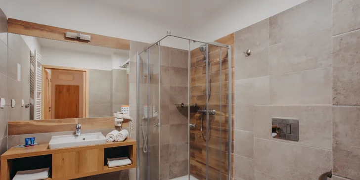 Polské Krkonoše pro pár i rodinu: 4* resort s wellness a aquaparkem, snídaně či polopenze