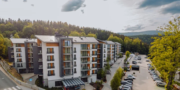 Polské Krkonoše pro pár i rodinu: 4* resort s wellness a aquaparkem, snídaně či polopenze