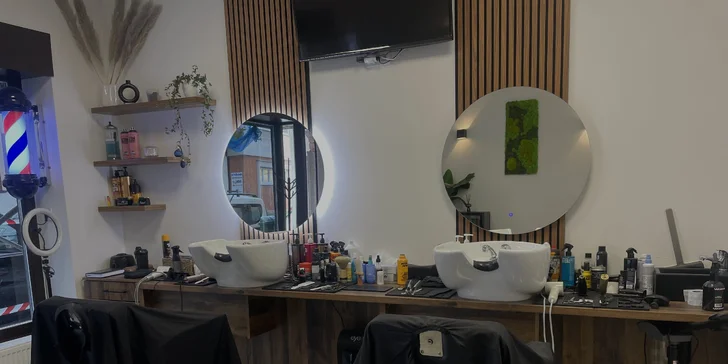 Dětský nebo pánský střih i kompletní balíček s úpravou vousů a obočí