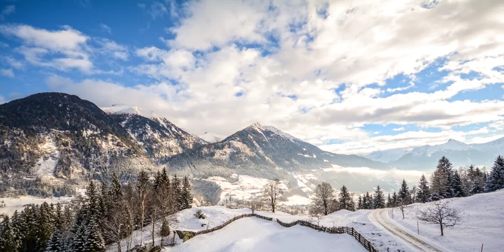 Zimní dovolená v Bad Hofgastein: 4* hotel s polopenzí a wellness, více než 200 km sjezdovek