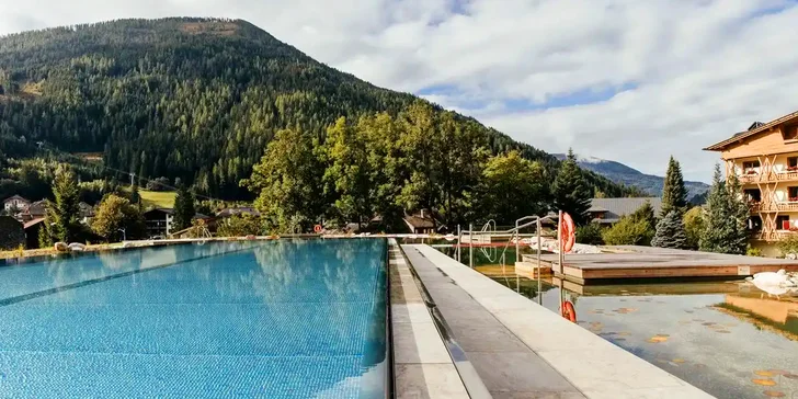 Zima v Korutanech: 5* hotel Pulverer kousek od sjezdovky, polopenze a neomezený vstup do wellness