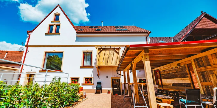 Pobyt na jižní Moravě: penzion nedaleko Mikulova, snídaně i lahev frizzante