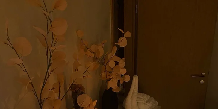 Relaxace z rukou Filipínek: aroma či Bali masáž celého těla nebo masáž zad a šíje