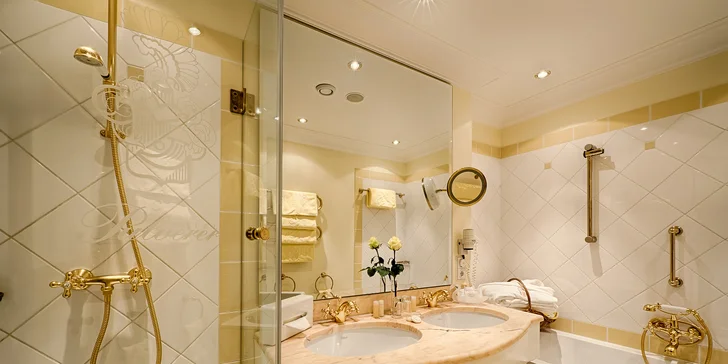 Dovolená v Korutanech: luxusní 5* hotel s polopenzí plus a termálním wellness, vč. karty výhod