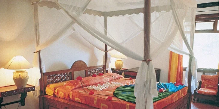 Letecky na Zanzibar: hotel Dongwe Club Vacanze**** s all inclusive a bazénem hned u pláže