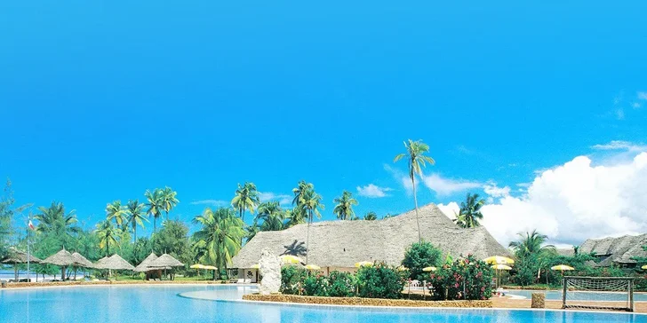 Letecky na Zanzibar: hotel Dongwe Club Vacanze**** s all inclusive a bazénem hned u pláže