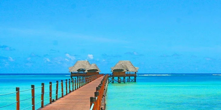 Letecky na Zanzibar: hotel Dongwe Club Vacanze**** s all inclusive a bazénem hned u pláže