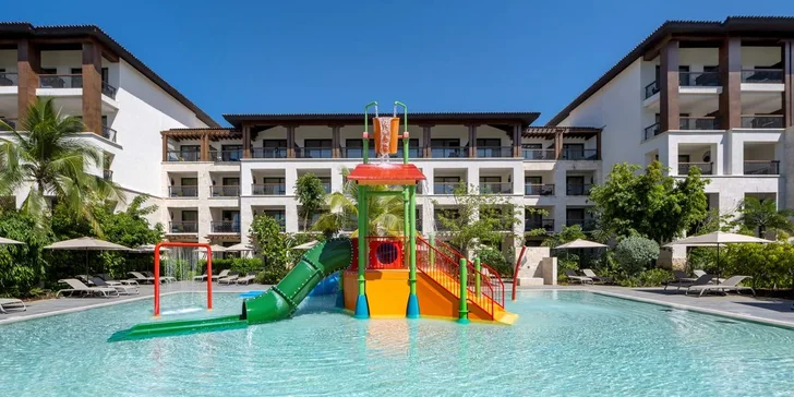 Dominikánská republika: 5* Hotel Lopesan Costa Bávaro Resort, Spa & Casino, u pláže, s bazény, all inclusive a přímý let