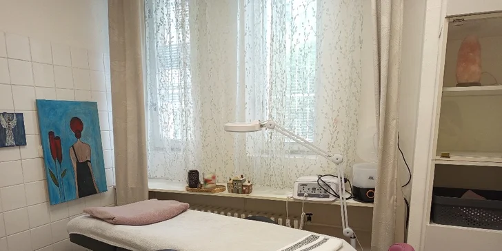 Laminace obočí, lash lifting nebo masáž obličeje a dekoltu