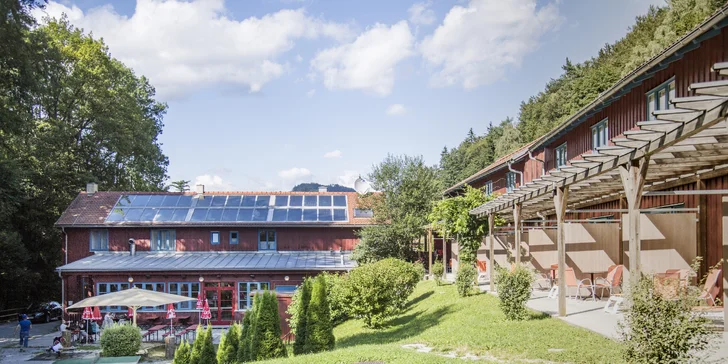 Krásný hotel ve Štýrských Alpách s polopenzí a neomezenými saunami