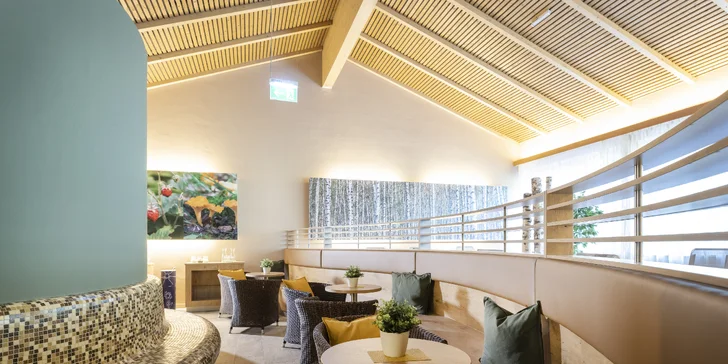 Krásný hotel ve Štýrských Alpách s polopenzí a neomezenými saunami