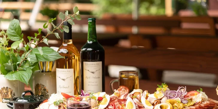 Krásný hotel ve Štýrských Alpách s polopenzí a neomezenými saunami