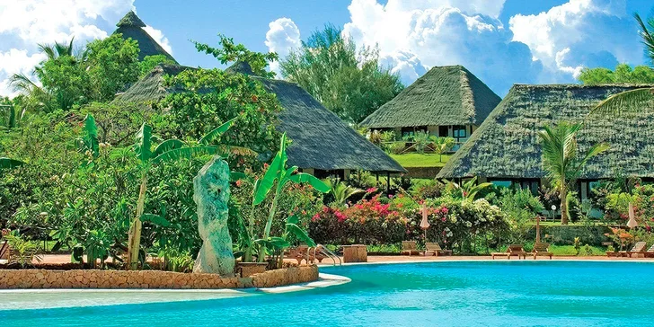 Letecky na Zanzibar: hotel Dongwe Club Vacanze**** s all inclusive a bazénem hned u pláže
