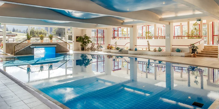 Dovolená v Korutanech: luxusní 5* hotel s polopenzí plus a termálním wellness, vč. karty výhod