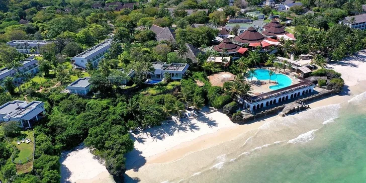 Zájezd do Keni: přímý let, 5* hotel Leopard Beach Resort & Spa s all inclusive
