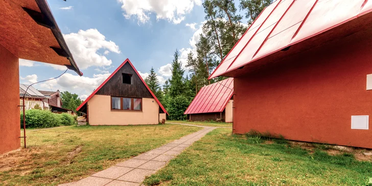 Pobyt v srdci Českého ráje: snídaně, venkovní bazén, sportovní aktivity, minigolf i bowling