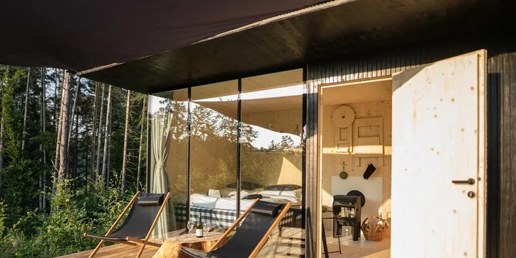 Tiny house na Sázavě: cedrová sauna, možnost snídaní i grilování