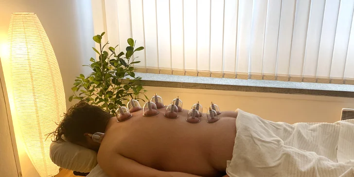 Dejte sbohem bolesti: baňkování, masáž zad a šíje, končetin i celého těla