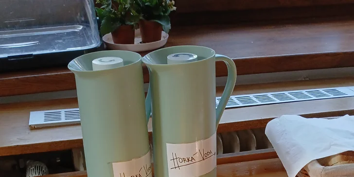 Pobyt v Lipové-Lázních: snídaně či polopenze, trekové hole a pivo Kanec