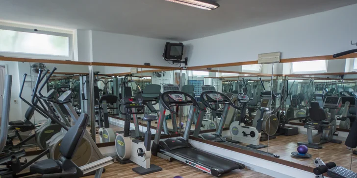 Dovolená u jezera Garda: 3* hotelový komplex se snídaní, tenis, vodní sporty i turistika