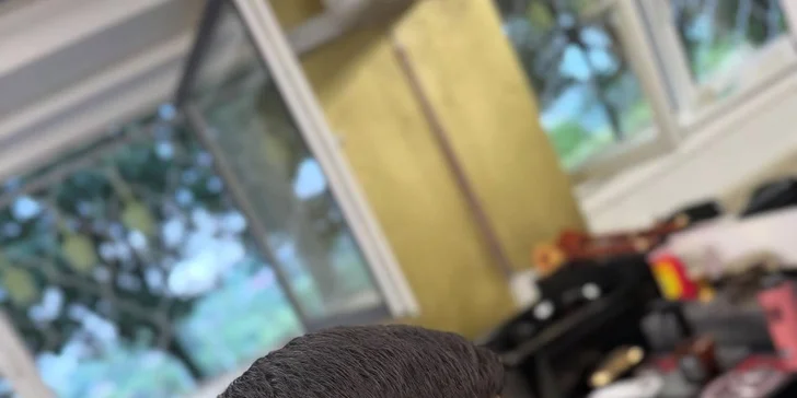 Úprava vousů, klasický střih i kompletní balíček od barbera na Stodůlkách