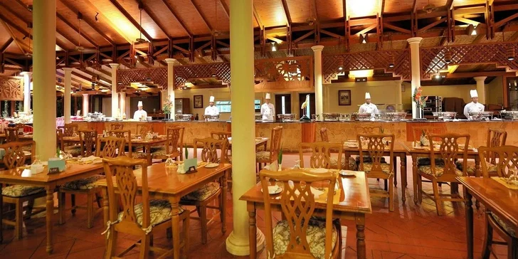 Dokonalý relax na Maledivách: 5* resort s all inclusive, vč. letenek