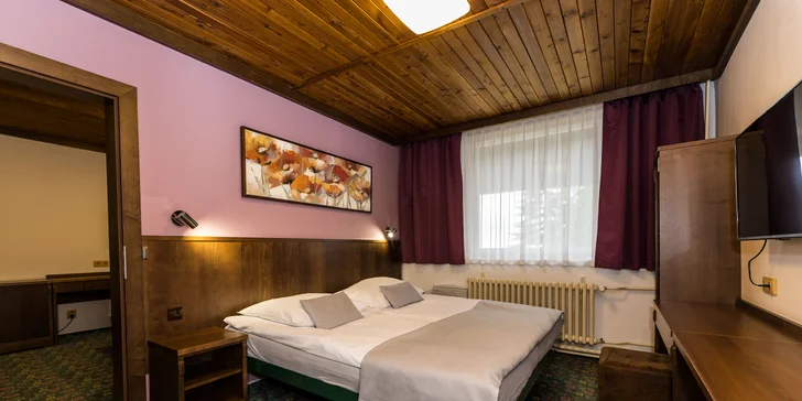 Horský hotel u Pece pod Sněžkou: snídaně či polopenze a 90 min. wellness
