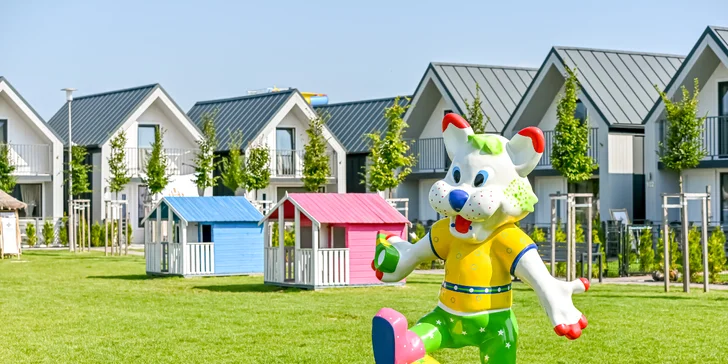 Jelenia Góra: zážitkový resort s aquaparkem i animačním programem, bydlení v moderních domcích