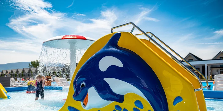 Jelenia Góra: zážitkový resort s aquaparkem i animačním programem, bydlení v moderních domcích