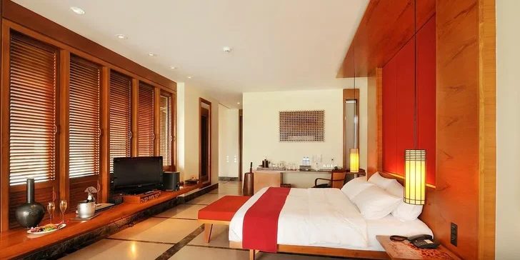 Letecky na Maledivy: Villa Nautica Paradise Island***** s all inclusive, wellness, možnost vilky s bazénem