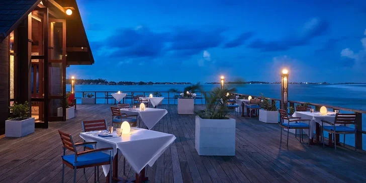 Letecky na Maledivy: Villa Nautica Paradise Island***** s all inclusive, wellness, možnost vilky s bazénem