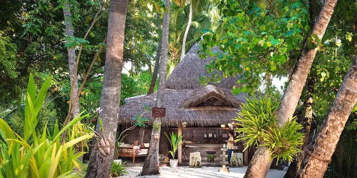 Dovolená na Maledivách: luxusní 5* resort přímo u pláže, vč. all inclusive