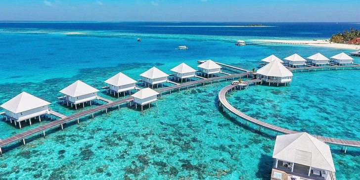 Dovolená na Maledivách: luxusní 5* resort přímo u pláže, vč. all inclusive