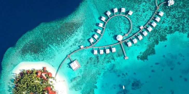 Dovolená na Maledivách: luxusní 5* resort přímo u pláže, vč. all inclusive
