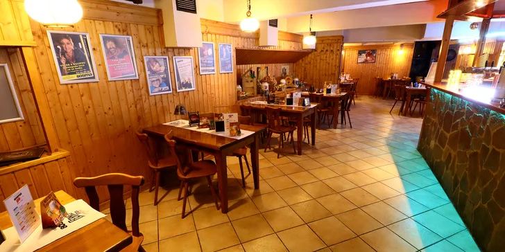 Pizza podle výběru ze 7 druhů i s nápojem pro 1 nebo 2 osoby