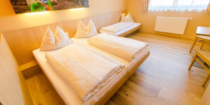 Rodinná dovolená v Rakousku: hotel s polopenzí a wellness, malá zoo i venkovní bazény