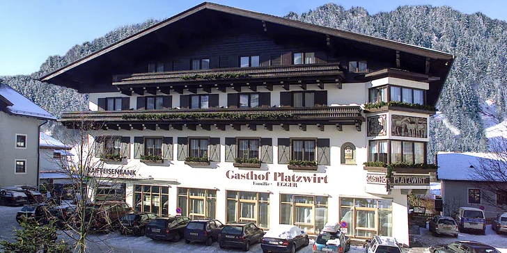 Zimní dovolená v rakouském Raurisu: horský hotel 500 metrů od skiareálu, polopenze plus a wellness
