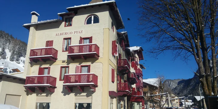 Lyžovačka v Itálii: horský hotel v Dolomitech se snídaní až pro 6 osob