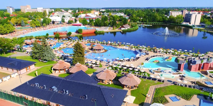 Rodinná dovolená v Maďarsku: 3* hotel s polopenzí a wellness, vstup do největších termálů v Evropě
